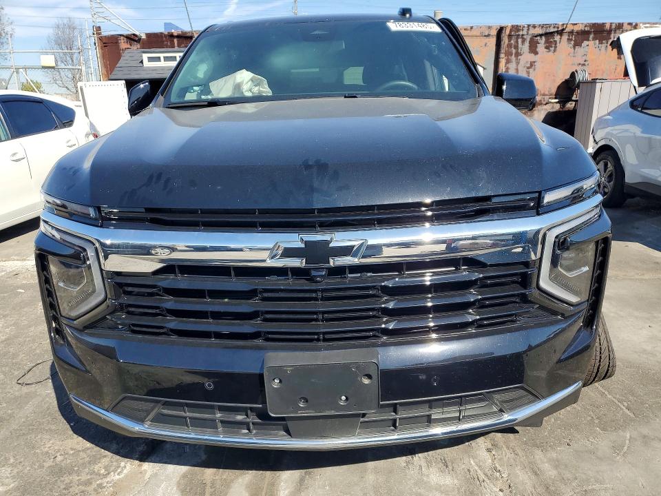 2025 Chevrolet Suburban მანქანა იყიდება აუქციონზე, vin: 1GNS5BRD8SR334293, აუქციონის ნომერი: 78331485