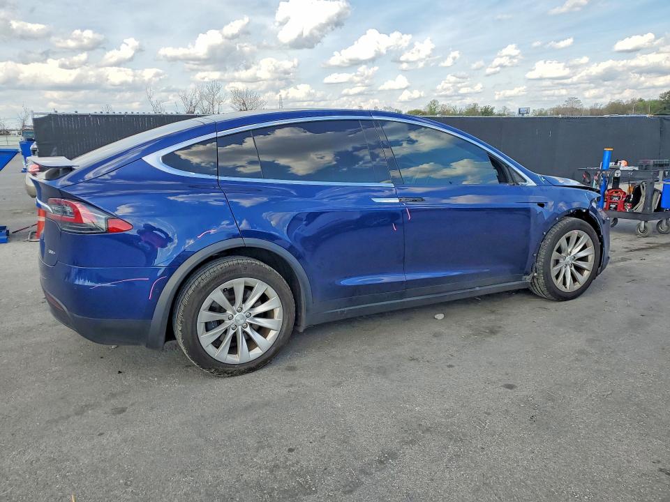 Aukcja sprzedaży 2017 Tesla Model X, vin: 5YJXCDE24HF053837, numer aukcji: 77722065