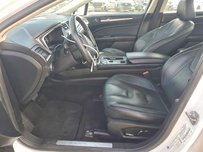 76665585 :رقم المزاد ، 3FA6P0D92LR133528 vin ، 2020 Ford Fusion مزاد بيع