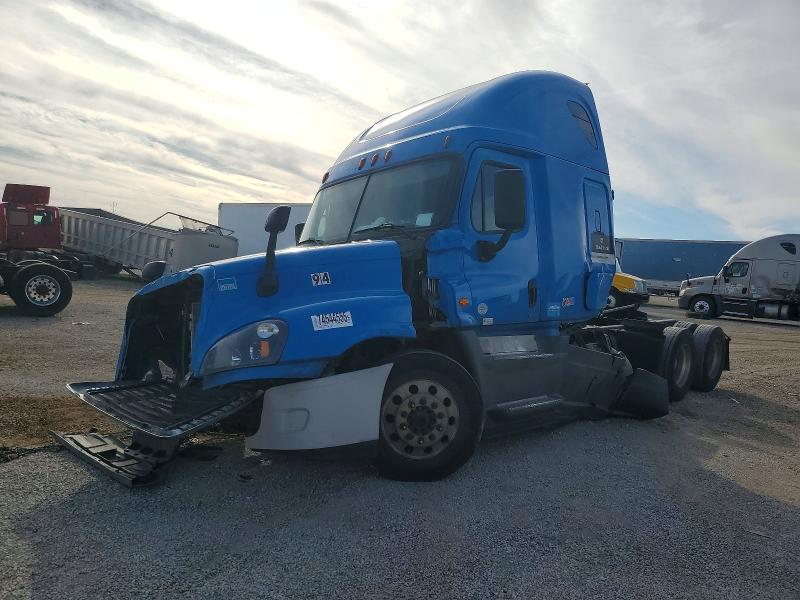 Продаж на аукціоні авто 2017 Freightliner Cascadia, vin: 1FUJGLDR0HLHX1414, номер лоту: 74544555