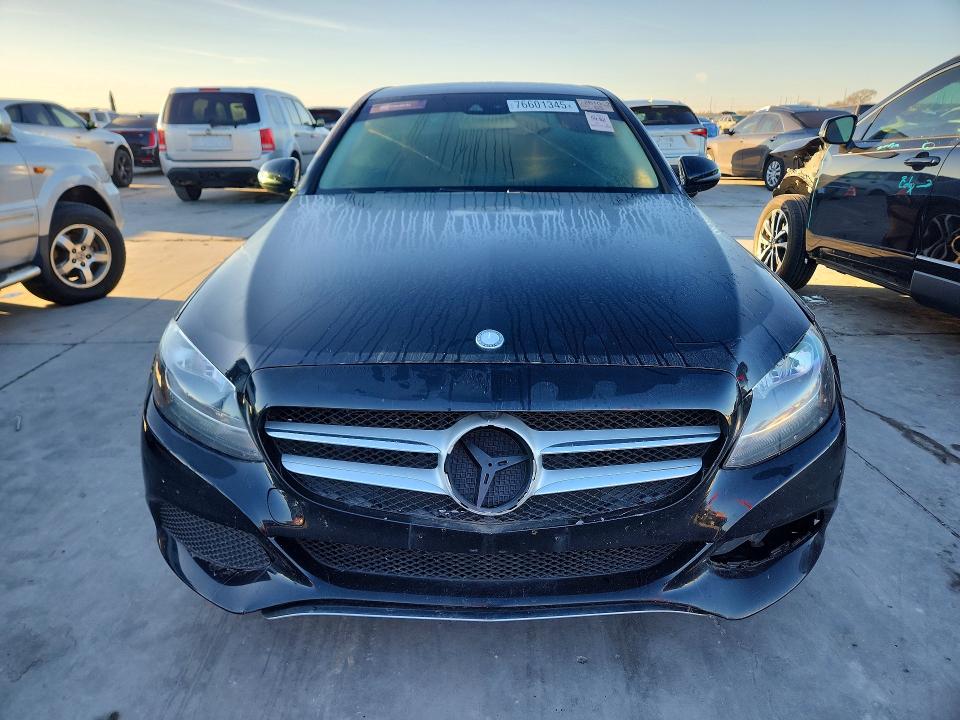 Продажа на аукционе авто 2017 Mercedes-benz C 300, vin: 55SWF4JB9HU197021, номер лота: 76601345