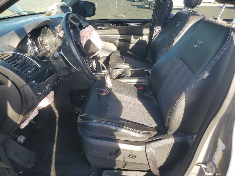 79224895 :رقم المزاد ، 2C4RC1HG7FR526405 vin ، 2015 Chrysler Town & Country مزاد بيع