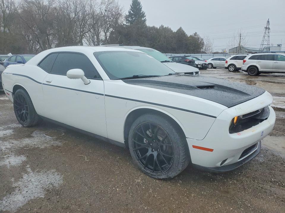 76939855 :رقم المزاد ، 2C3CDZAG3HH584617 vin ، 2017 Dodge Challenger مزاد بيع