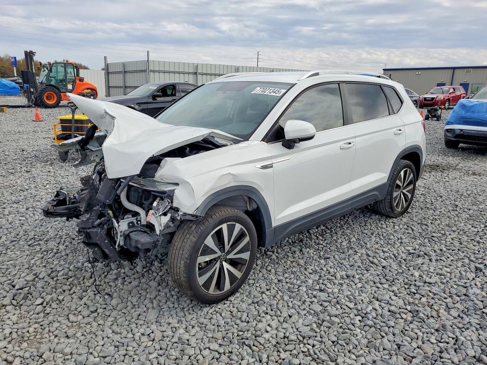 2022 Volkswagen Taos მანქანა იყიდება აუქციონზე, vin: 3VVRX7B27NM095723, აუქციონის ნომერი: 48566596