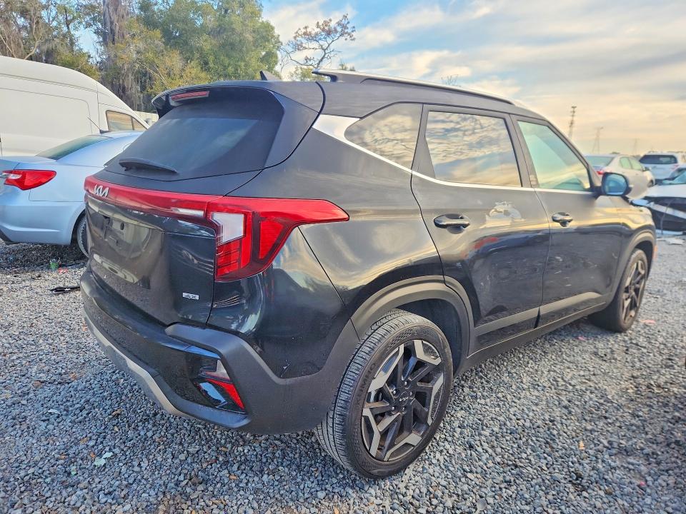 2024 Kia Seltos მანქანა იყიდება აუქციონზე, vin: KNDETCA77R7664603, აუქციონის ნომერი: 77003405