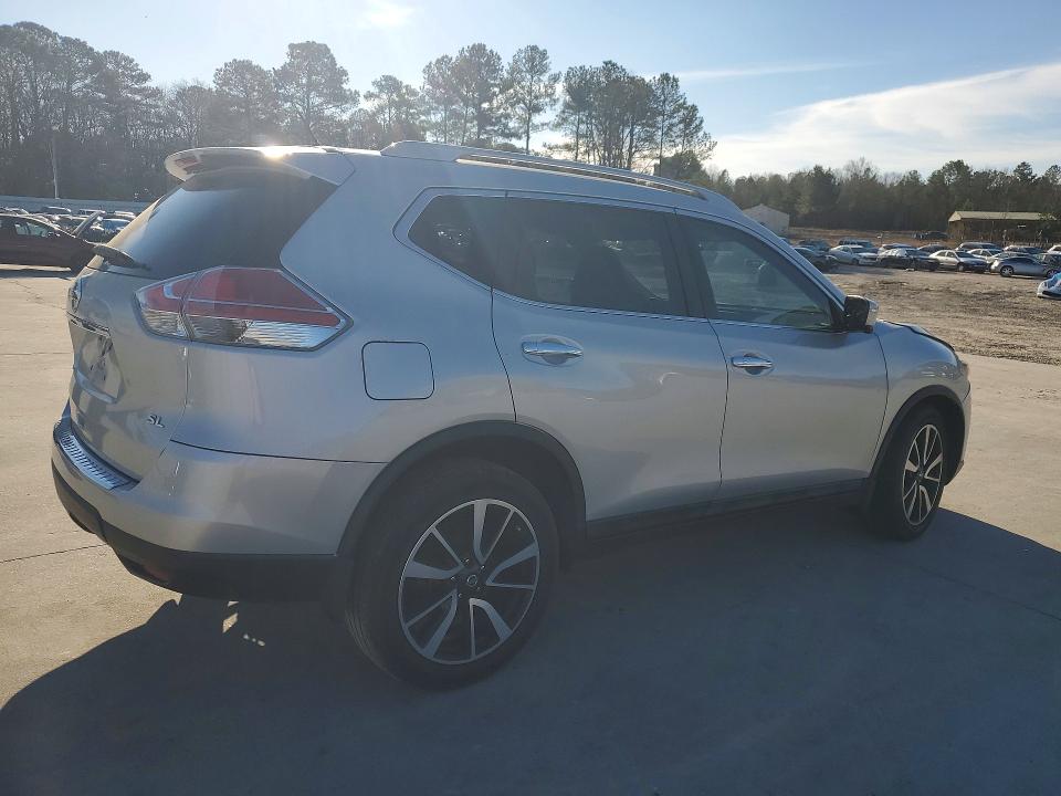 Aukcja sprzedaży 2015 Nissan Rogue, vin: 5N1AT2MT0FC892880, numer aukcji: 77362465