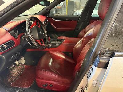 Продажа на аукционе авто 2017 Maserati Levante, vin: ZN661XUA3HX257870, номер лота: 76909815