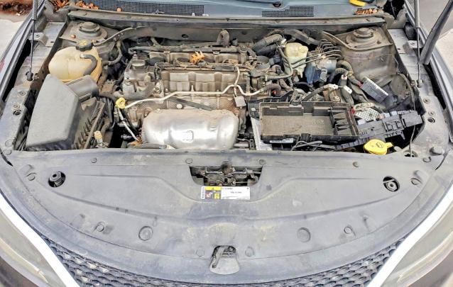 Продажа на аукционе авто 2015 Chrysler 200, vin: 1C3CCCAB2FN532503, номер лота: 77785915