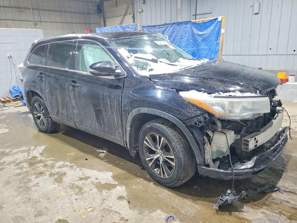 Продажа на аукционе авто 2016 Toyota Highlander, vin: 5TDJKRFH6GS300777, номер лота: 75211025
