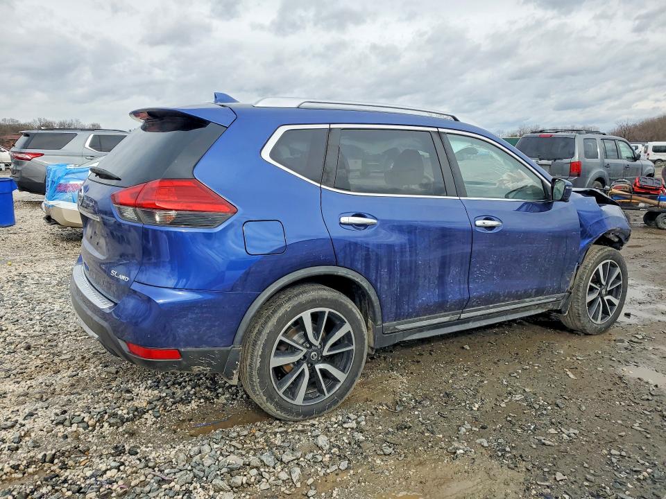Продажа на аукционе авто 2017 Nissan Rogue, vin: JN8AT2MV8HW023813, номер лота: 78617215