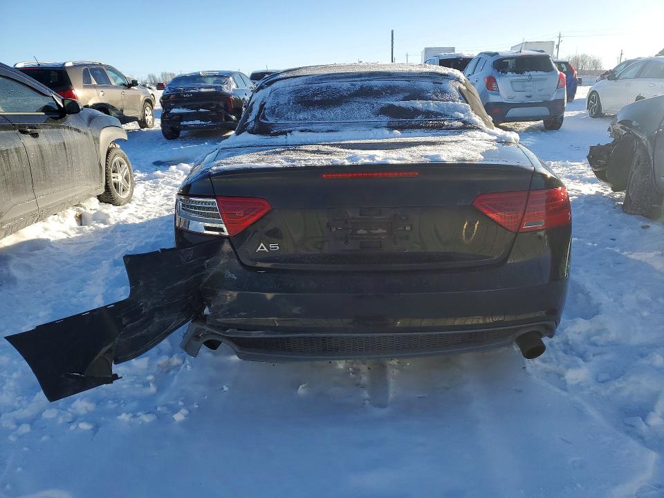 2013 Audi A5 Premium მანქანა იყიდება აუქციონზე, vin: WAUMFBFH5DN002650, აუქციონის ნომერი: 73617705