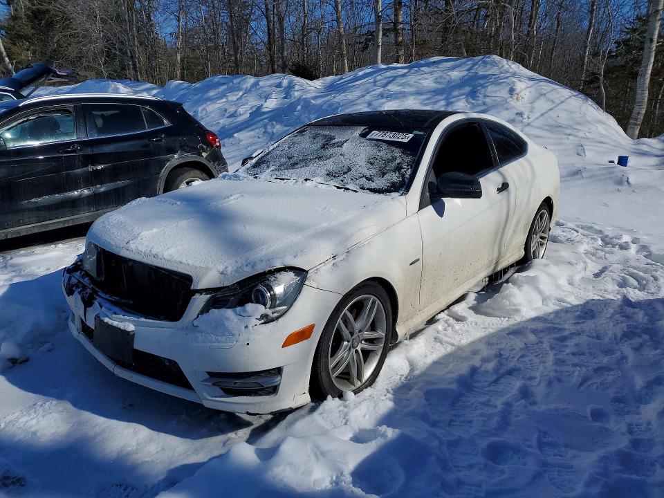 Auction sale of the 2012 Mercedes-benz C, vin: WDDGJ8JB5CF914620, lot number: 77873025