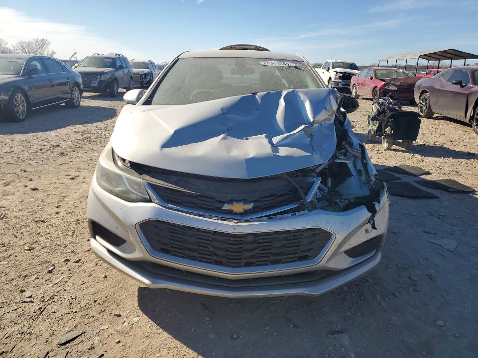 Aukcja sprzedaży 2018 Chevrolet Cruze, vin: 1G1BE5SMXJ7207035, numer aukcji: 76944065