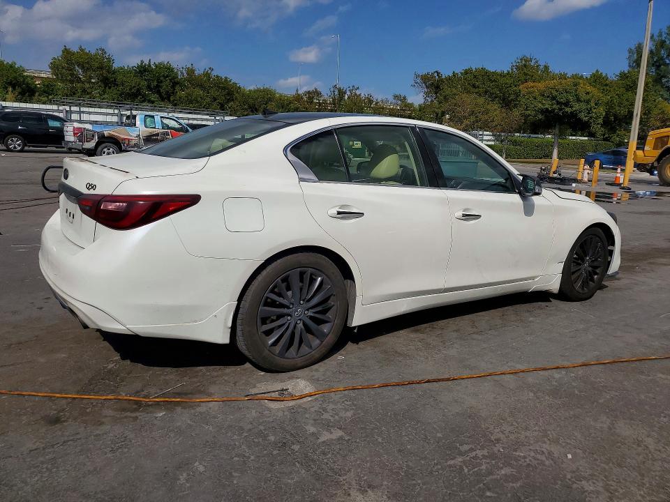 77394385 :رقم المزاد ، JN1EV7AR2JM438822 vin ، 2018 Infiniti Q50 مزاد بيع