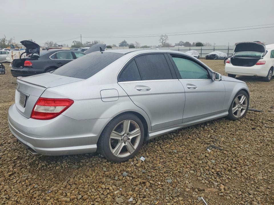 Продажа на аукционе авто 2011 Mercedes-benz C, vin: WDDGF5EB3BR161872, номер лота: 77156415