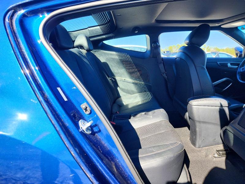 2016 Hyundai Veloster მანქანა იყიდება აუქციონზე, vin: KMHTC6AEXGU272233, აუქციონის ნომერი: 77768375