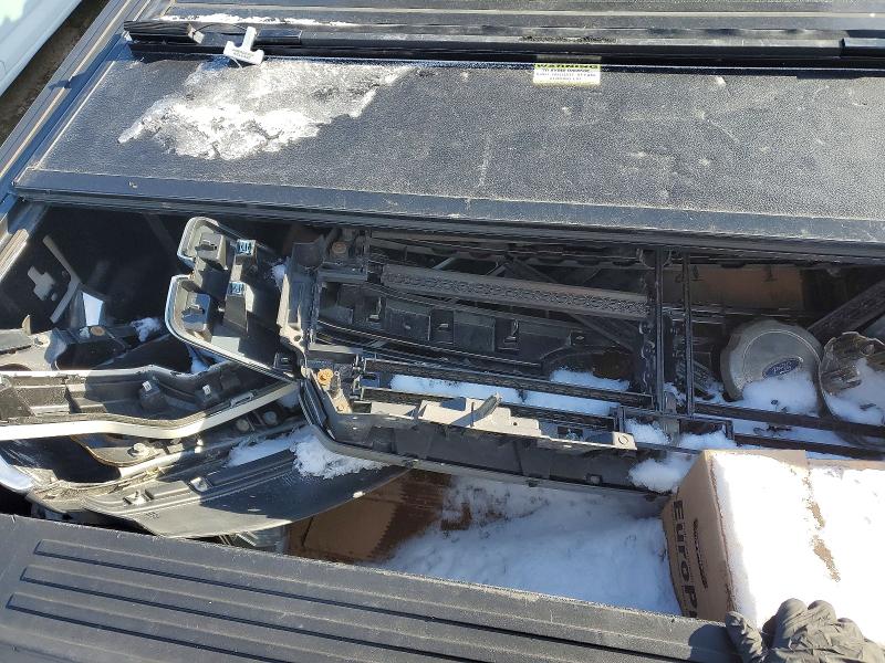 77500335 :رقم المزاد ، 1FTEW1EP4KFB38382 vin ، 2019 Ford F150 مزاد بيع