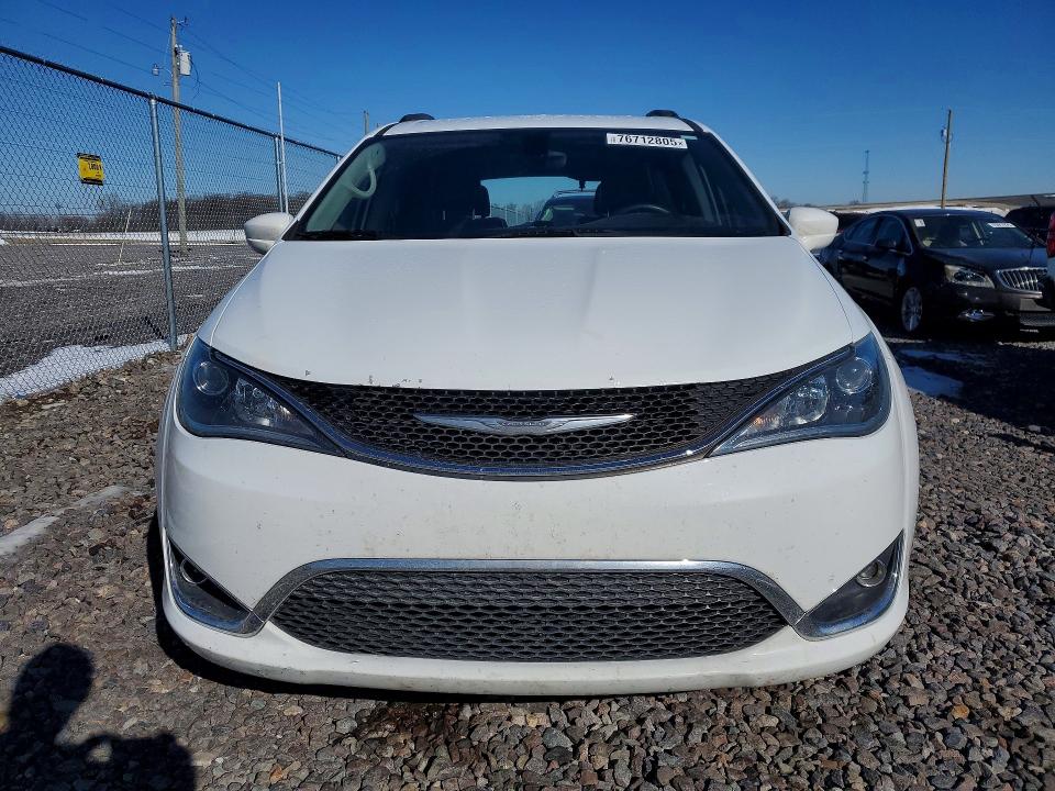 Продажа на аукционе авто 2017 Chrysler Pacifica, vin: 2C4RC1BG4HR670134, номер лота: 76712805