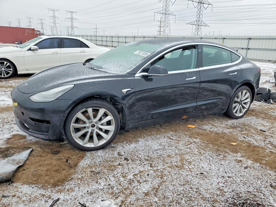 75227035 :رقم المزاد ، 5YJ3E1EB4KF408424 vin ، 2019 Tesla Model 3 مزاد بيع