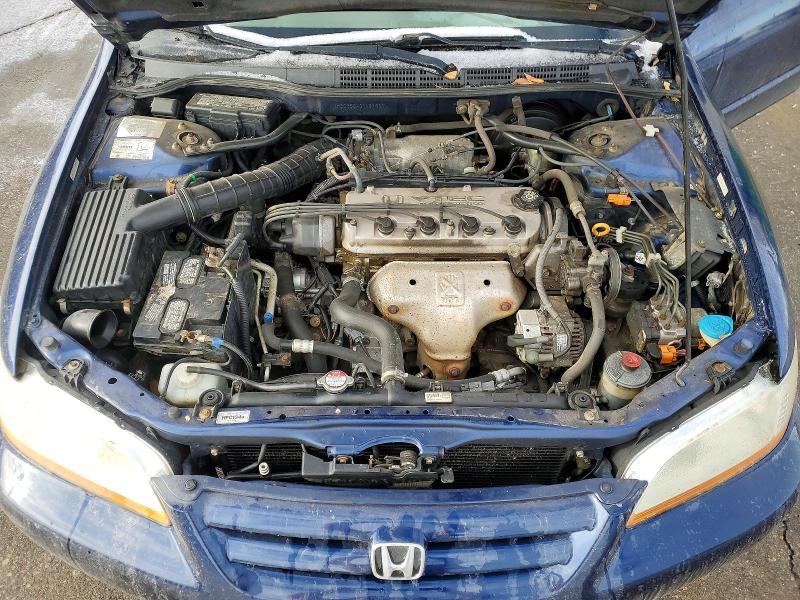 74421495 :رقم المزاد ، 1HGCG56401A813674 vin ، 2001 Honda Accord مزاد بيع