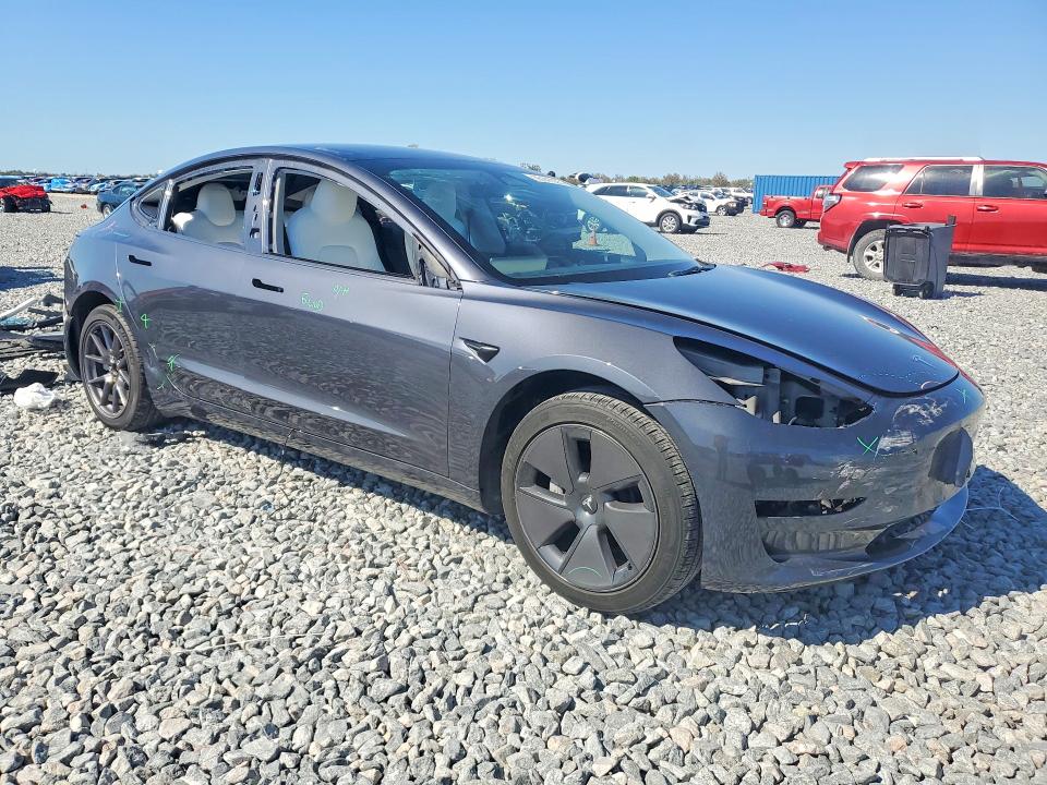 2023 Tesla Model 3 მანქანა იყიდება აუქციონზე, vin: 5YJ3E1EA8PF643472, აუქციონის ნომერი: 76141925