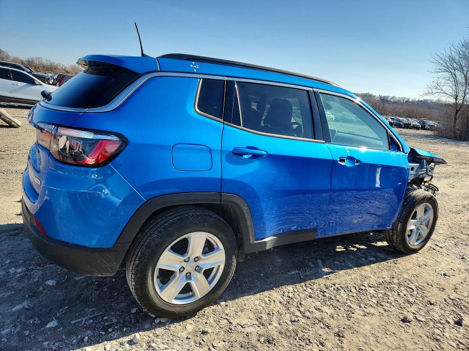 2022 Jeep Compass მანქანა იყიდება აუქციონზე, vin: 3C4NJCBB3NT139813, აუქციონის ნომერი: 77296255