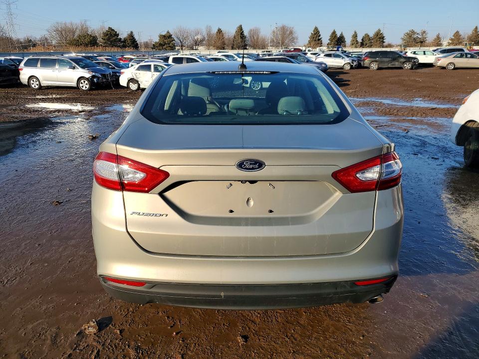Продаж на аукціоні авто 2015 Ford Fusion S, vin: 3FA6P0G73FR150451, номер лоту: 76824945