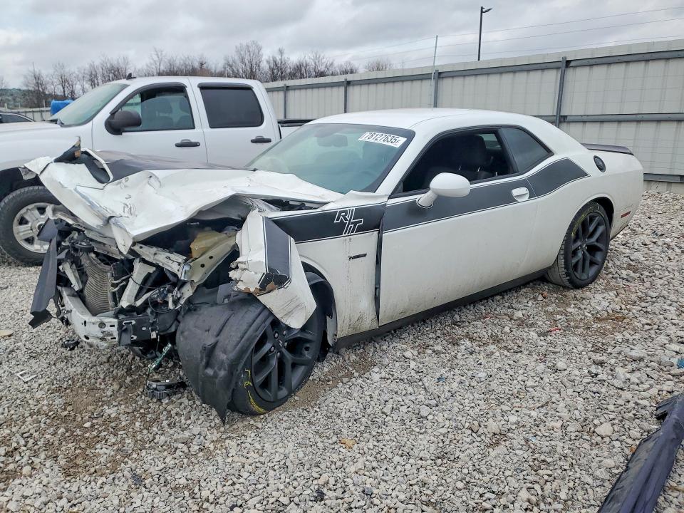 78127635 :رقم المزاد ، 2C3CDZBT6KH677067 vin ، 2019 Dodge Challenger مزاد بيع