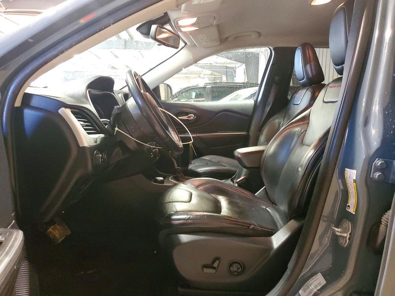 77765385 :رقم المزاد ، 1C4PJMBS8FW588012 vin ، 2015 Jeep Cherokee مزاد بيع