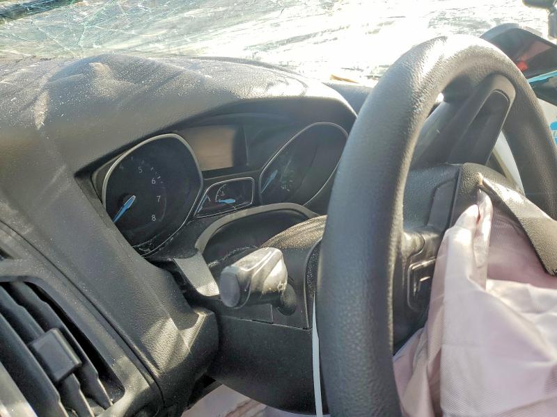 77553995 :رقم المزاد ، 1FADP3E28GL399442 vin ، 2016 Ford Focus مزاد بيع