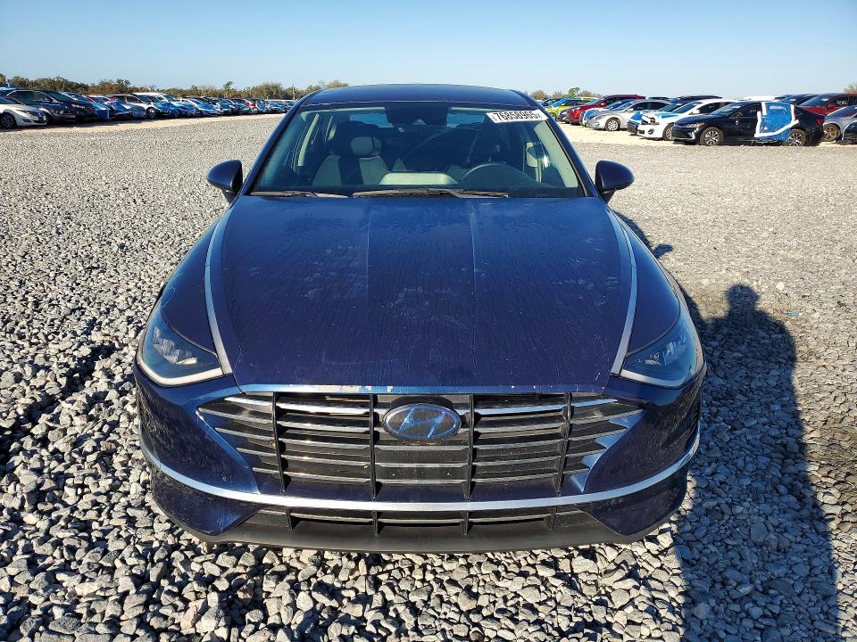 Продажа на аукционе авто 2021 Hyundai Sonata, vin: 5NPEG4JA4MH074658, номер лота: 76858965