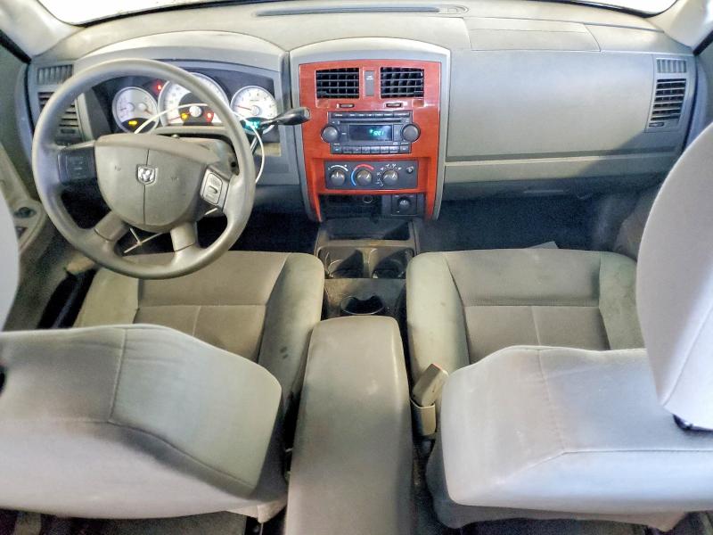 76567525 :رقم المزاد ، 1D7HW48K05S290787 vin ، 2005 Dodge Dakota مزاد بيع