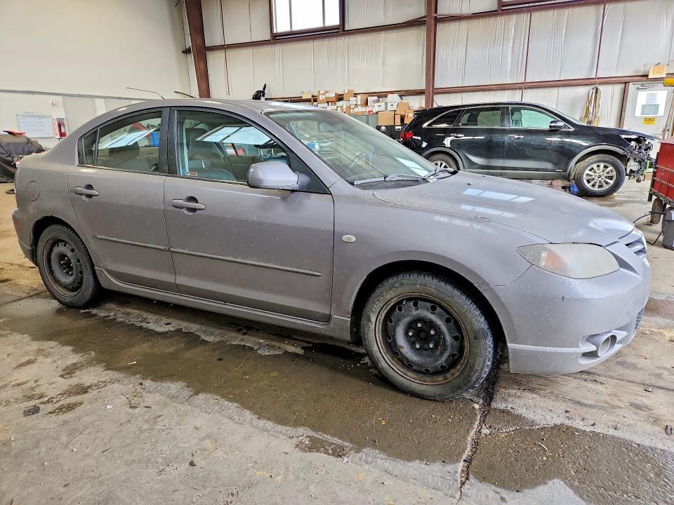 Продажа на аукционе авто 2006 Mazda 3, vin: JM1BK123161525233, номер лота: 75847355