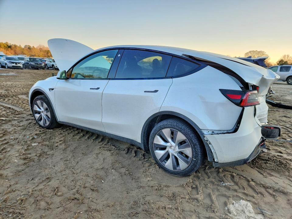 2023 Tesla Model Y მანქანა იყიდება აუქციონზე, vin: 7SAYGDEEXPA128638, აუქციონის ნომერი: 77023705