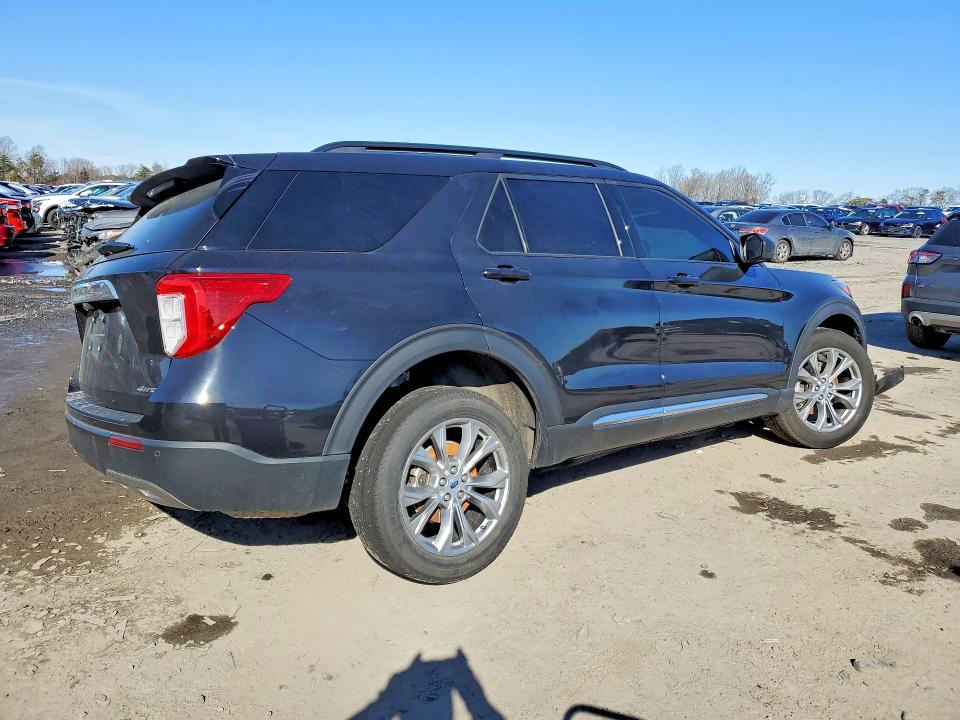 Продажа на аукционе авто 2022 Ford Explorer, vin: 1FMSK8DH4NGC15862, номер лота: 78722795