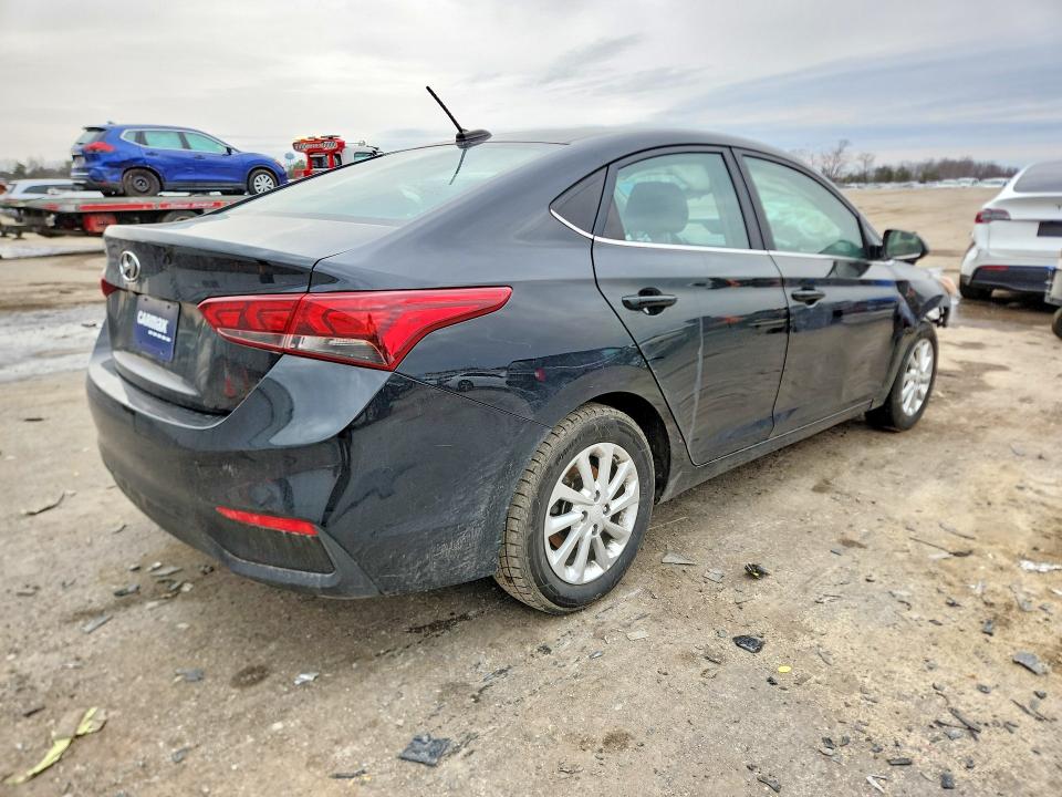2022 Hyundai Accent მანქანა იყიდება აუქციონზე, vin: 3KPC24A6XNE166140, აუქციონის ნომერი: 77941785