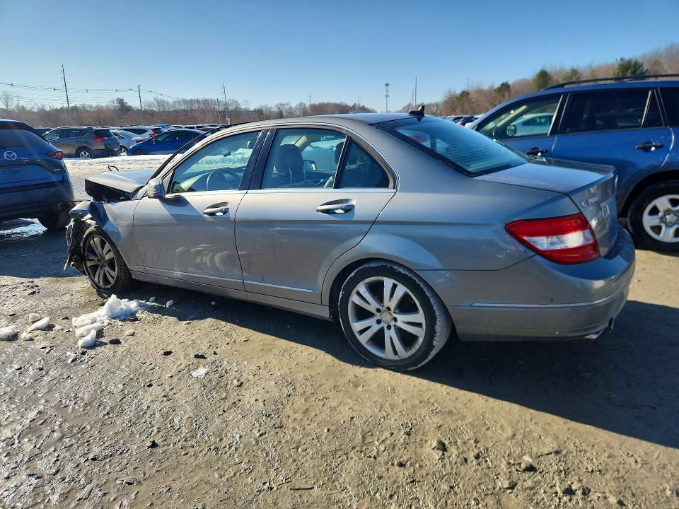 2011 Mercedes-benz C მანქანა იყიდება აუქციონზე, vin: WDDGF8BB4BR167007, აუქციონის ნომერი: 78807045