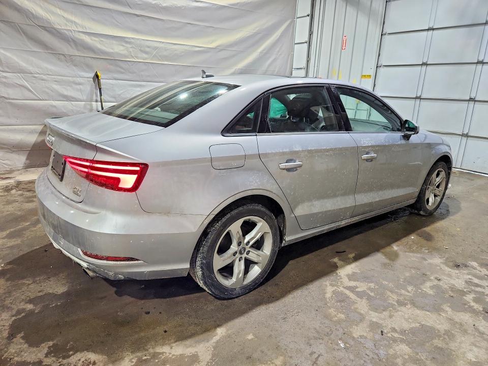 79239965 :رقم المزاد ، WAUB8GFF6H1056758 vin ، 2017 Audi A3 مزاد بيع