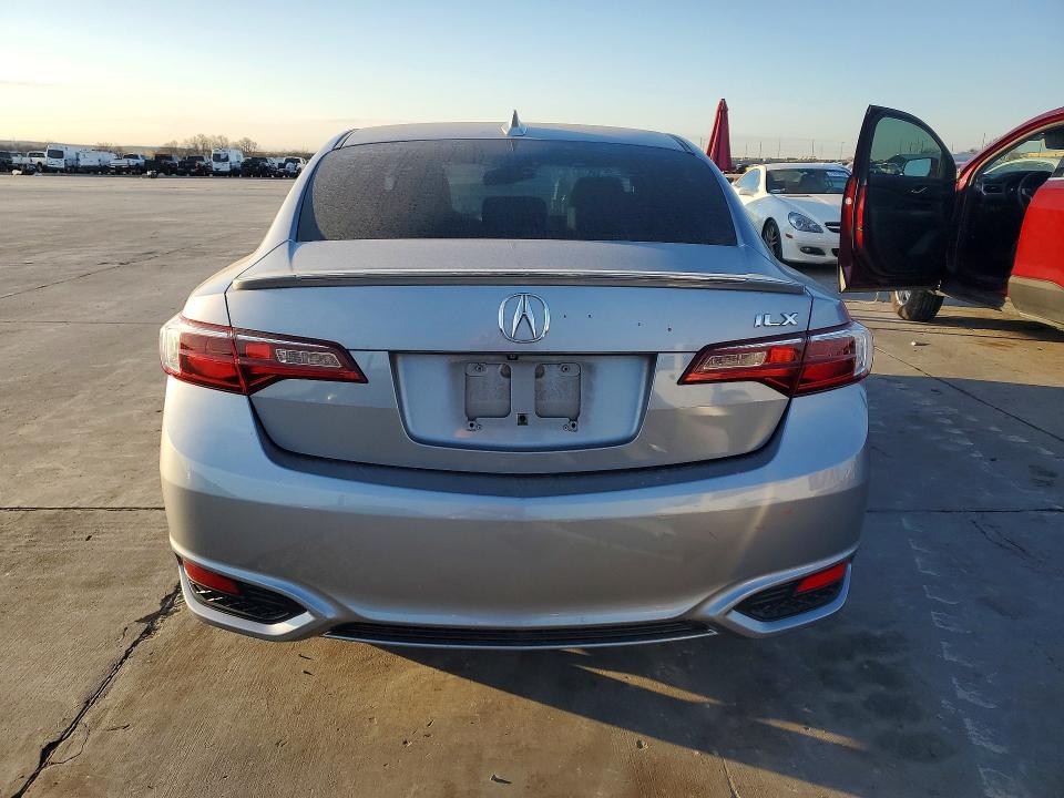 76762625 :رقم المزاد ، 19UDE2F88GA015685 vin ، 2016 Acura Ilx مزاد بيع
