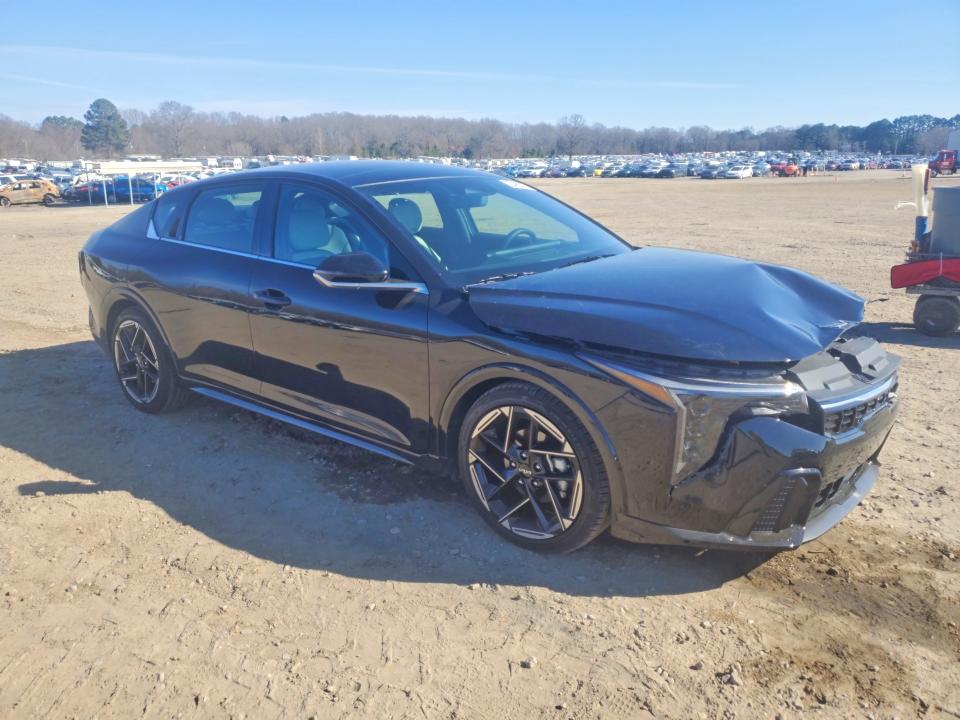76490305 :رقم المزاد ، 3KPFW4DE8SE211205 vin ، 2025 Kia K4 مزاد بيع