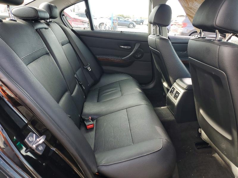78542945 :رقم المزاد ، WBAPH7G50BNM56004 vin ، 2011 Bmw 328 مزاد بيع