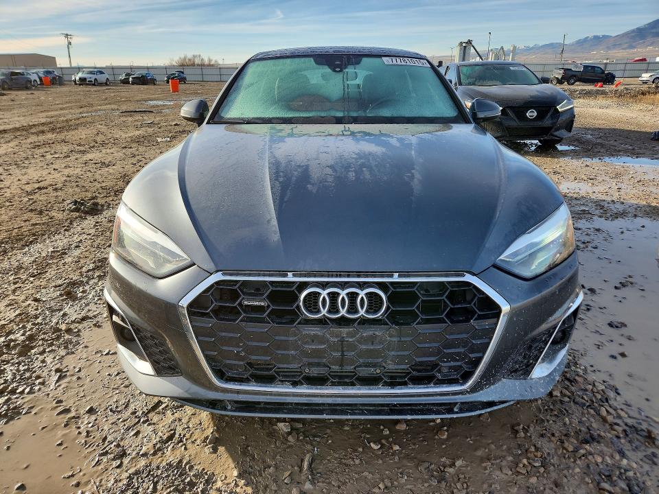2022 Audi A5 მანქანა იყიდება აუქციონზე, vin: WAUDACF59NA033290, აუქციონის ნომერი: 77781015