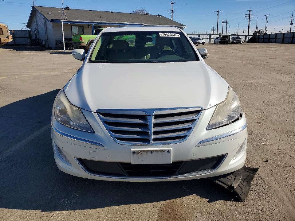 2012 Hyundai Genesis მანქანა იყიდება აუქციონზე, vin: KMHGC4DF2CU165472, აუქციონის ნომერი: 79429845