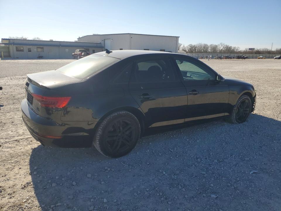 75851935 :رقم المزاد ، WAUANAF45HN023310 vin ، 2017 Audi A4 مزاد بيع