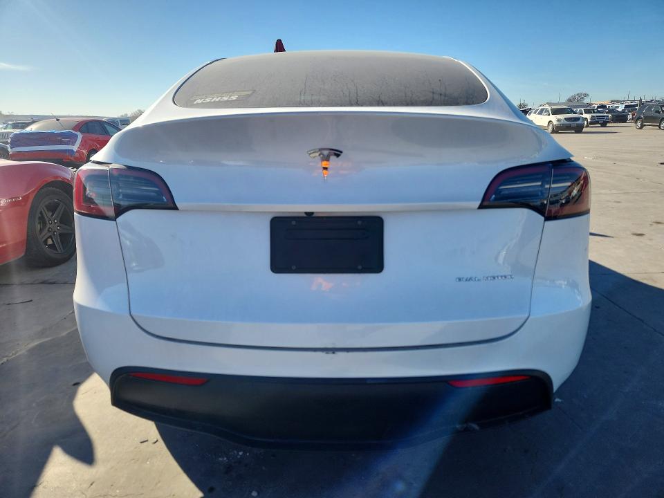 Продажа на аукционе авто 2023 Tesla Model Y, vin: 7SAYGDEE0PA042142, номер лота: 76156775