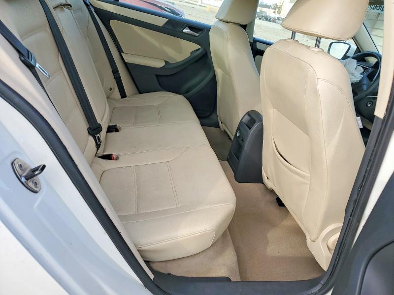 Продажа на аукционе авто 2011 Volkswagen Jetta, vin: 3VWDX7AJ7BM388595, номер лота: 77266695