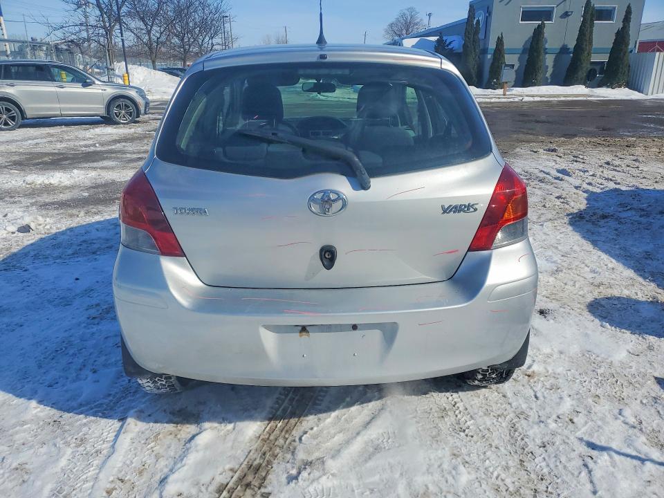 2011 Toyota Yaris მანქანა იყიდება აუქციონზე, vin: JTDKT4K30B5341287, აუქციონის ნომერი: 76784485