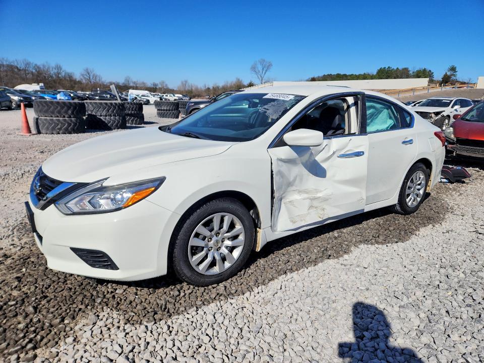 Продажа на аукционе авто 2018 Nissan Altima, vin: 1N4AL3AP2JC290949, номер лота: 78468045