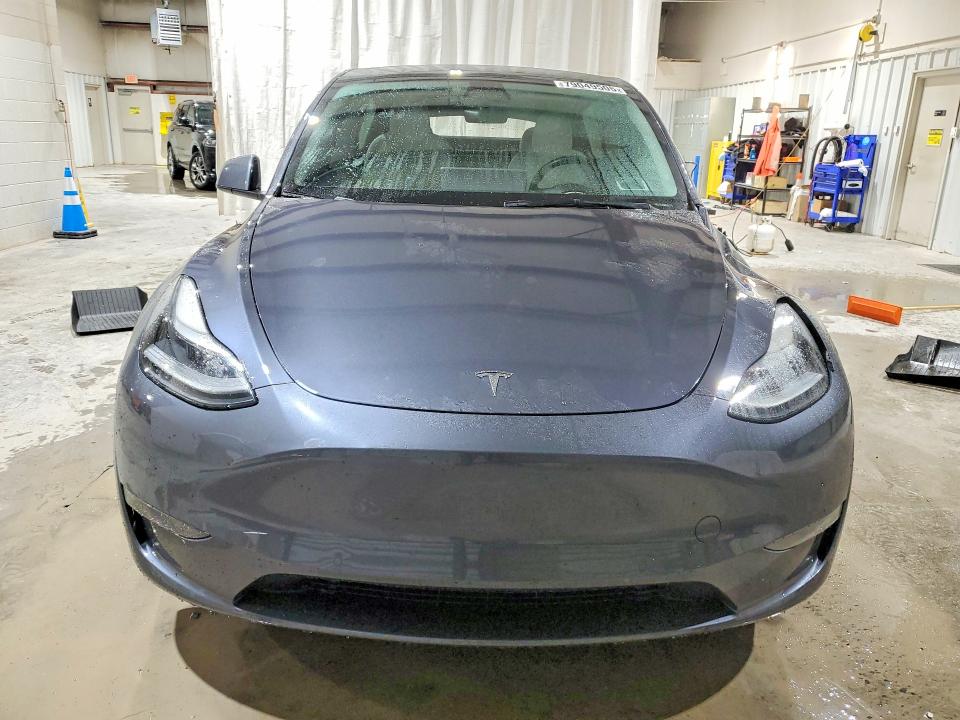 Продажа на аукционе авто 2022 Tesla Model Y, vin: 7SAYGDEFXNF383136, номер лота: 79049505