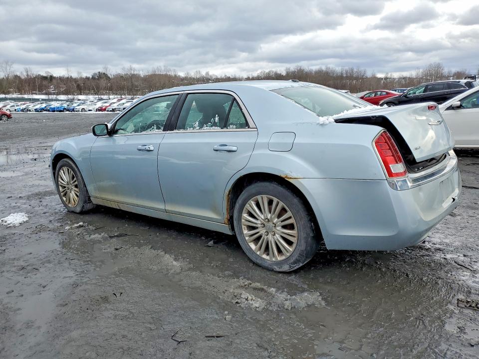 Продажа на аукционе авто 2013 Chrysler 300, vin: 2C3CCARG8DH592098, номер лота: 77162895